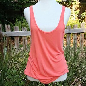 🌸Attention Sexy Coral Summer Tank 🌸